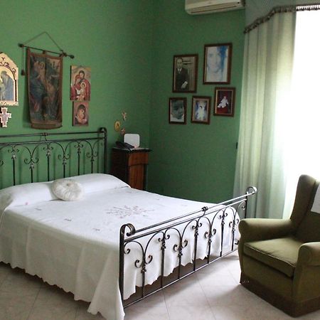 B&B Betania Riposto Buitenkant foto