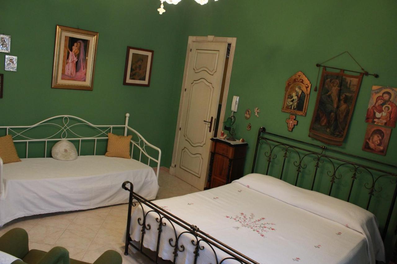 B&B Betania Riposto Buitenkant foto